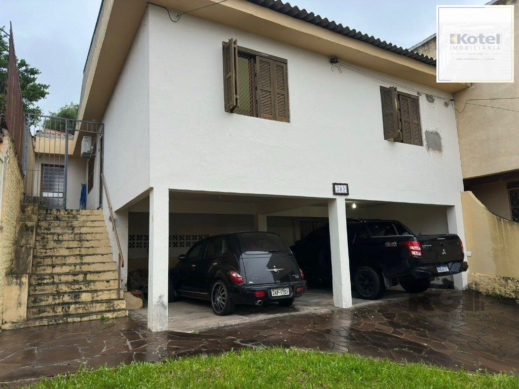 Casa 3 quartos à venda, 129m², Morro Santana - Porto Alegre