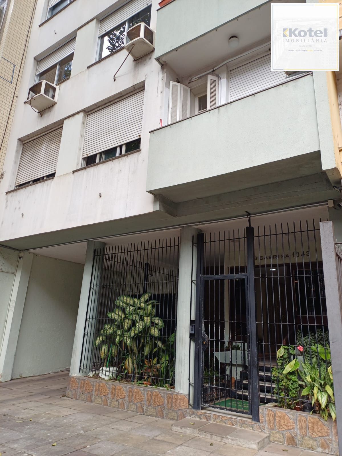 Apartamento Mobiliado a venda, 2 quartos, 1 Vaga no bairro Centro Histórico — foto 2