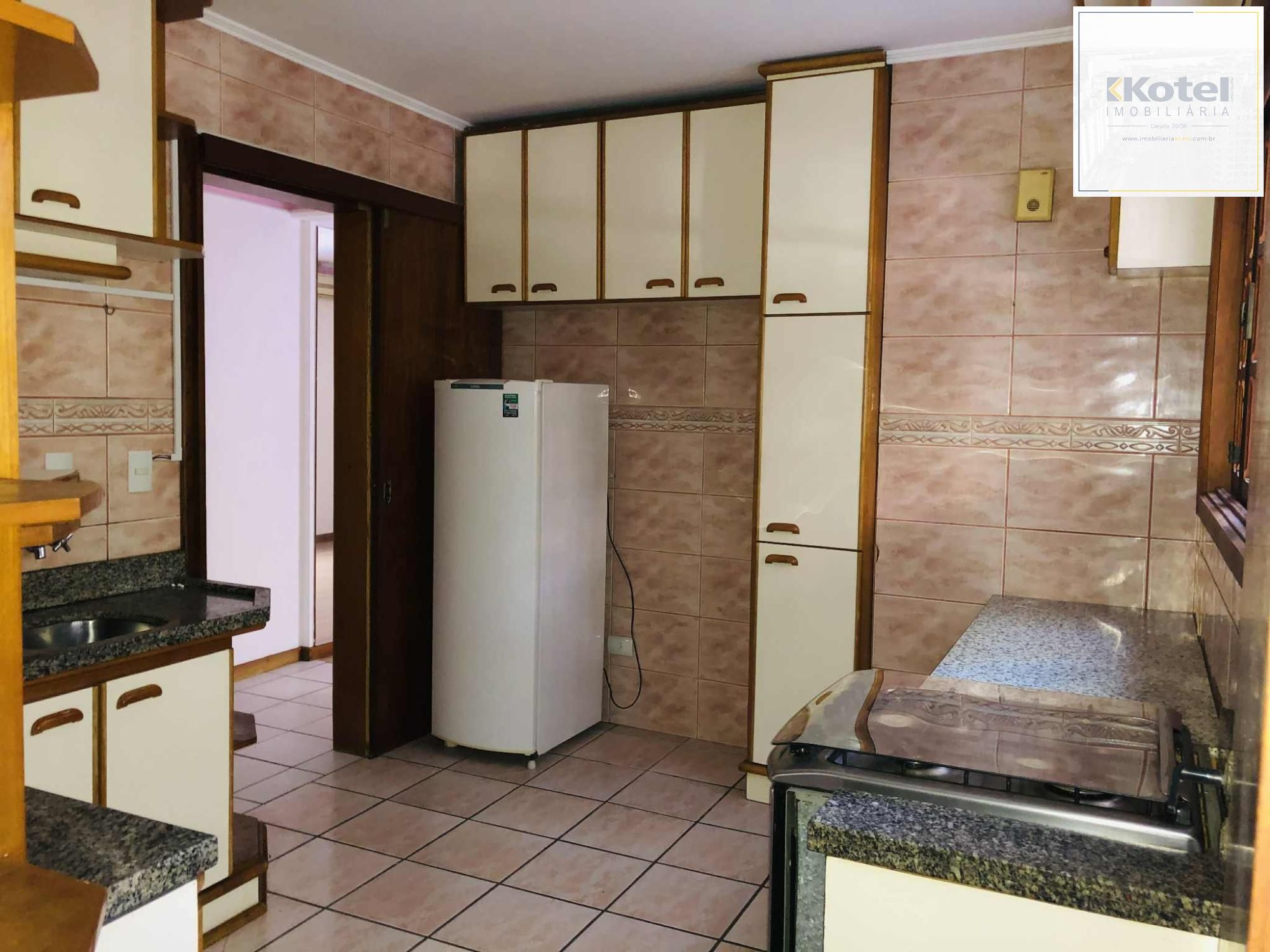 Apartamento Amplo e Pronto para Morar no Bairro Floresta – Porto Alegre