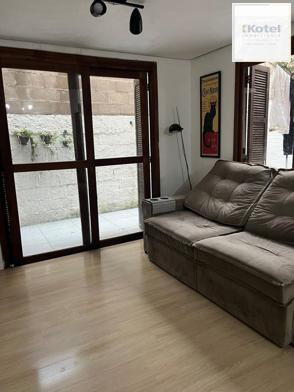 Apartamento a venda, 2 quartos, 38m² no Bairro Menino Deus — foto 2