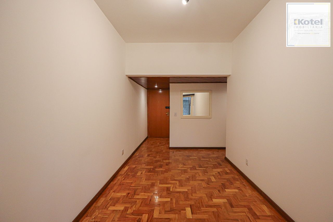 Apartamento 1 dormitório,  com garagem, 50m2, Bairro Higienópolis — foto 2