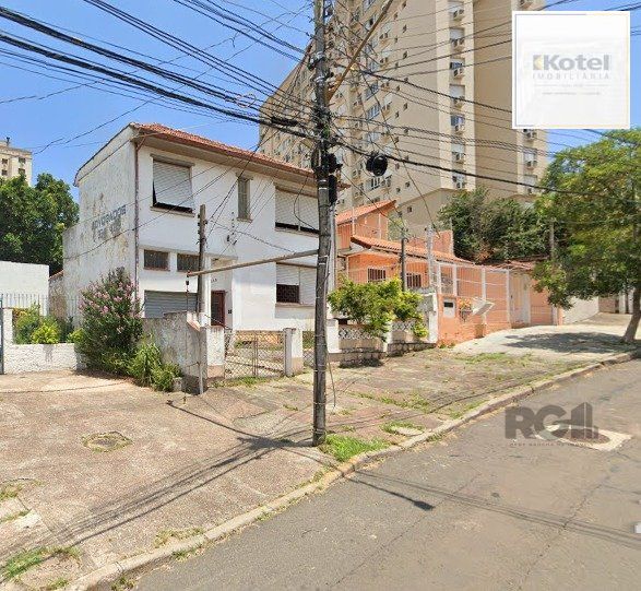 Casa 3 quartos à venda, 156m², Passo da Areia - Porto Alegre