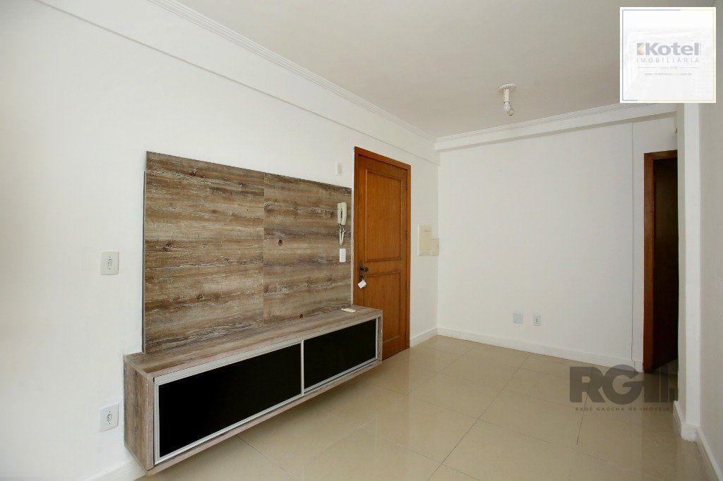 Apartamento 2 Dormitórios no Bairro Jardim Ipiranga em Porto Alegre — foto 4