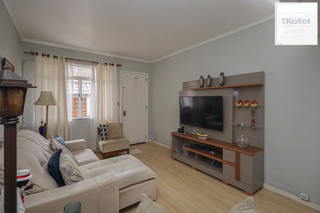 Casa a venda, 3 quartos sendo 1 suíte, 166m² no bairro Passo da areia, Porto Alegre
