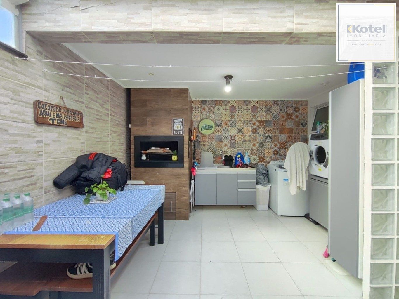 CASA 02 quartos em condomínio