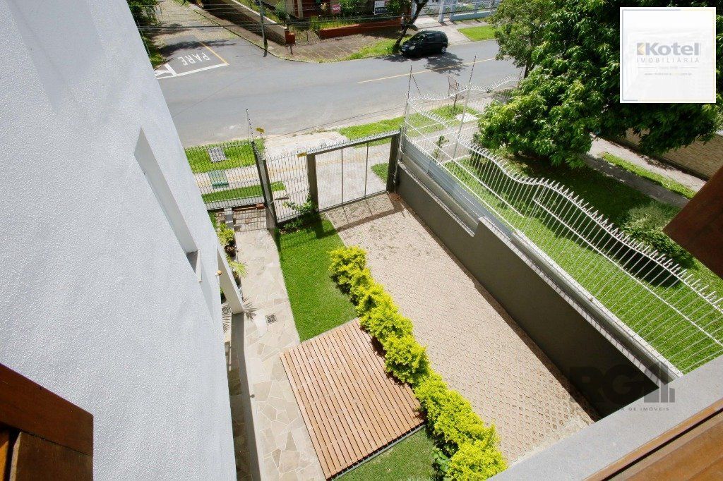 Sobrado 2 quartos à venda, 134m², Jardim Sabará - Porto Alegre