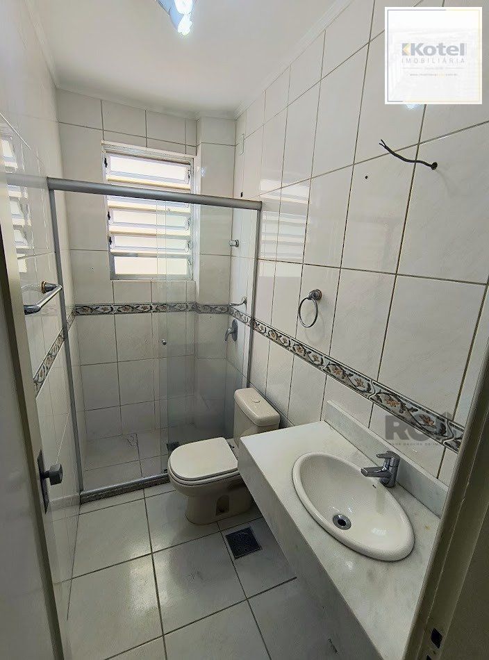 Apartamento 50 m2 com 02 dormitório no Bairro Floresta em Porto Alegre. — foto 5