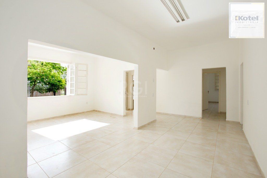 Prédio Comercial 2 quartos à venda, 200m², Navegantes - Porto Alegre