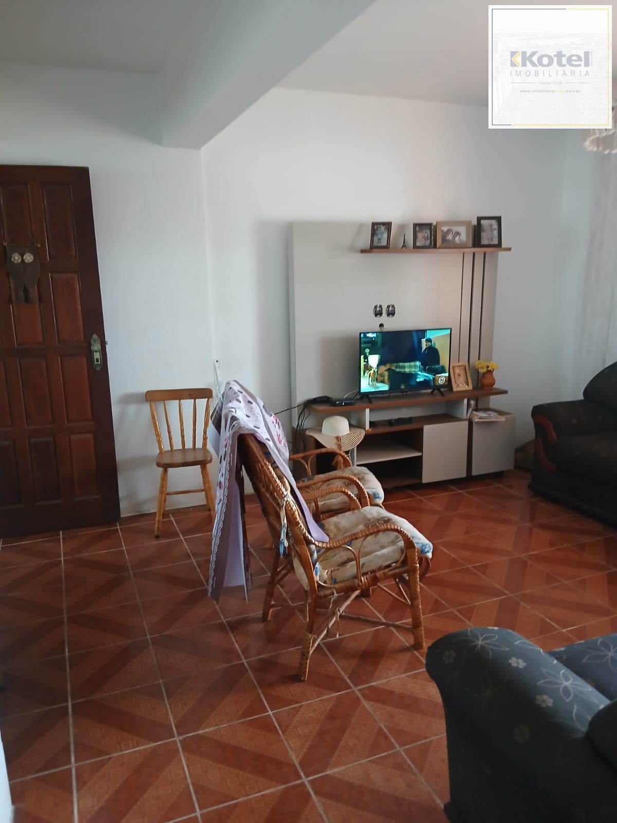 CASA A VENDA,  3 QUARTOS, PRÉDIO  COM DOIS PISOS NO BALNEARIO QUINTÃO EM PALMARES DO SUL. — foto 2