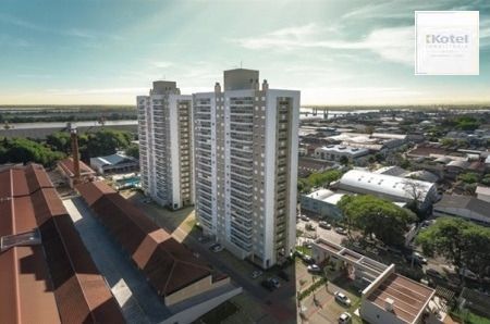 vende excelente sala comercial no 08º andar, com 45,13m² de área privativa, e 47,86m2 de área total