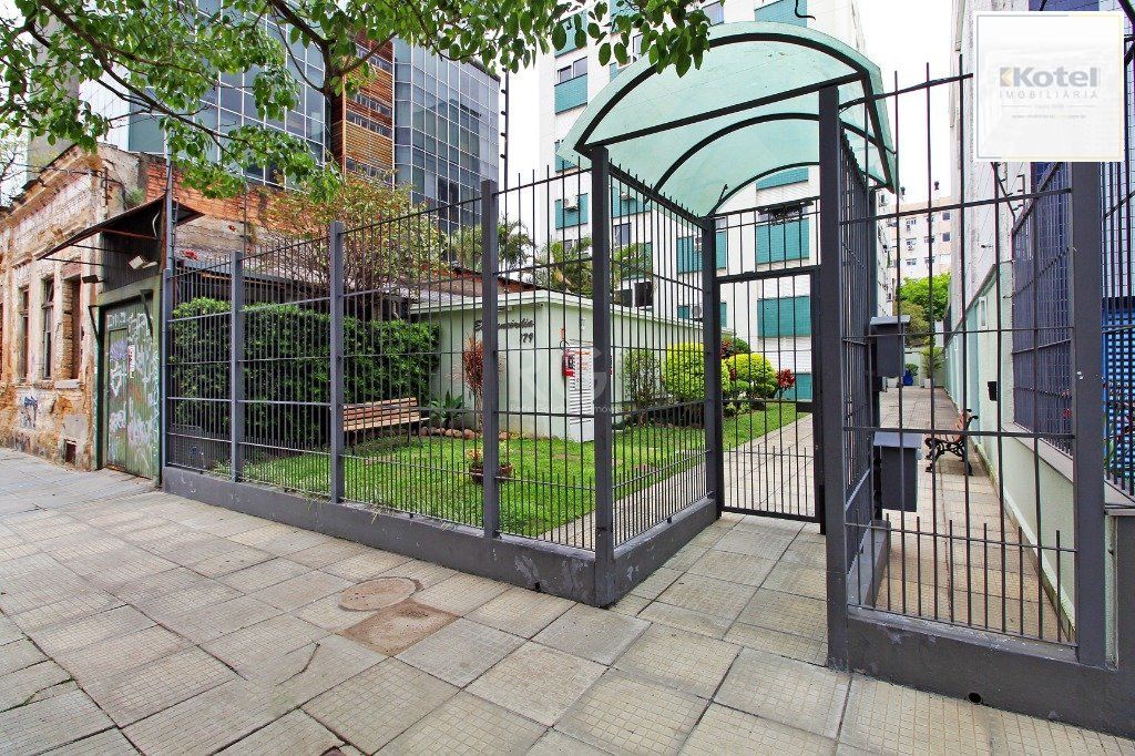 Apartamento para Venda - 63.88m², 2 dormitórios, Cidade Baixa