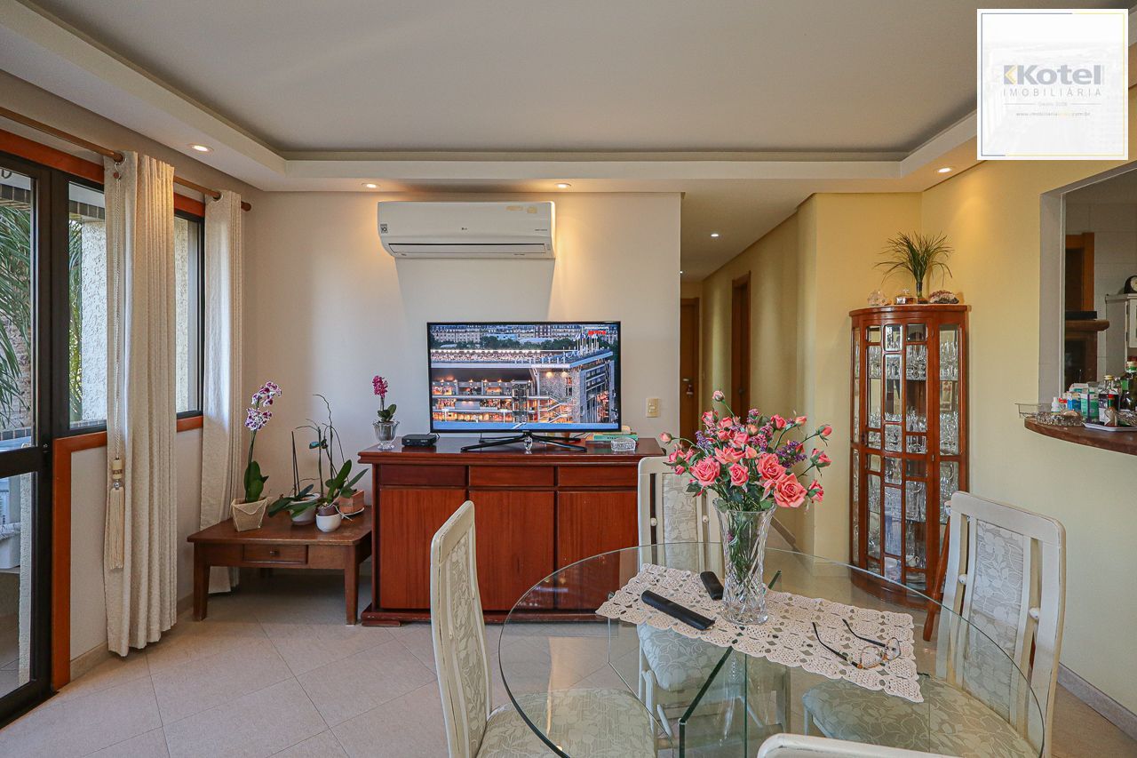 Apartamento 03 quartos de frente com sacada e com garagem