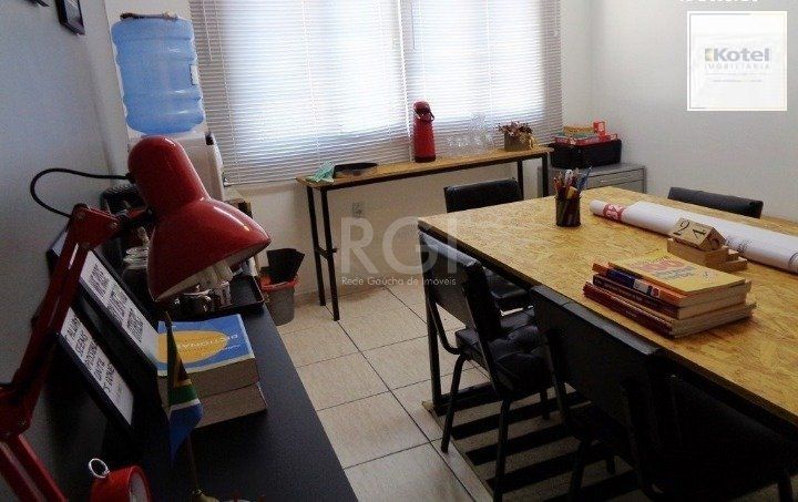 Sala Comercial à venda, 13m², São Geraldo - Porto Alegre — foto 2