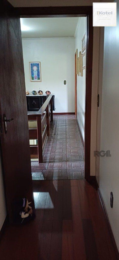Casa 3 quartos à venda, 271m², Jardim Sabará - Porto Alegre
