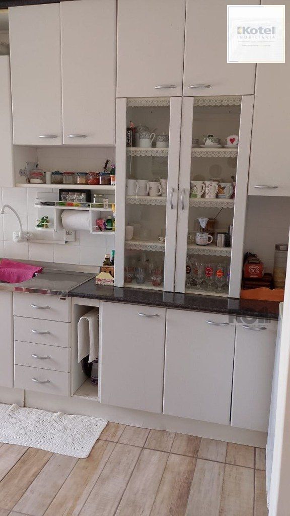 Com 2 quartos espaçosos, 1 banheiro, e 1 vaga de garagem — foto 5