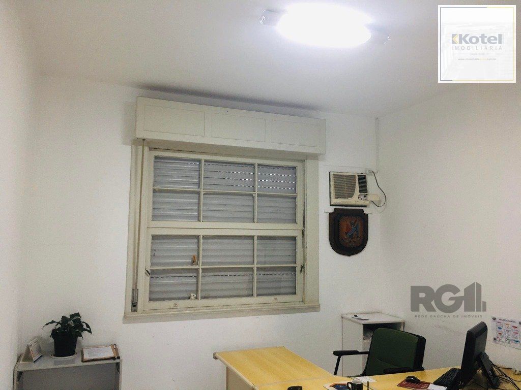 Casa 4 quartos à venda, 160m², Floresta - Porto Alegre — foto 2