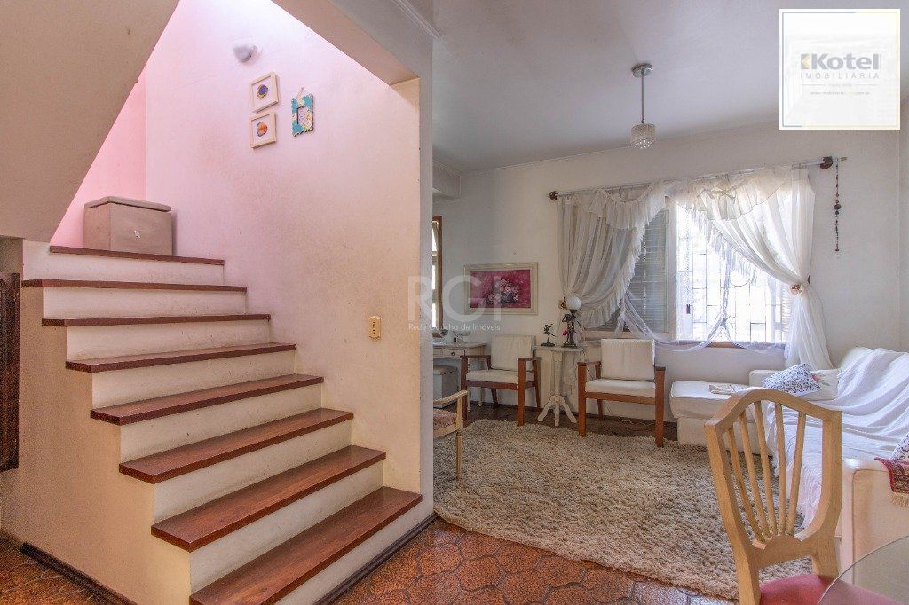 Casa Sobrado no bairro Cristo Redentor em Porto Alegre — foto 4
