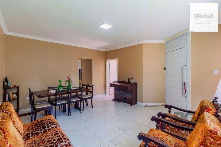 Vendo casa no Bairro Cristo Redentor em Porto Alegre. — foto 3