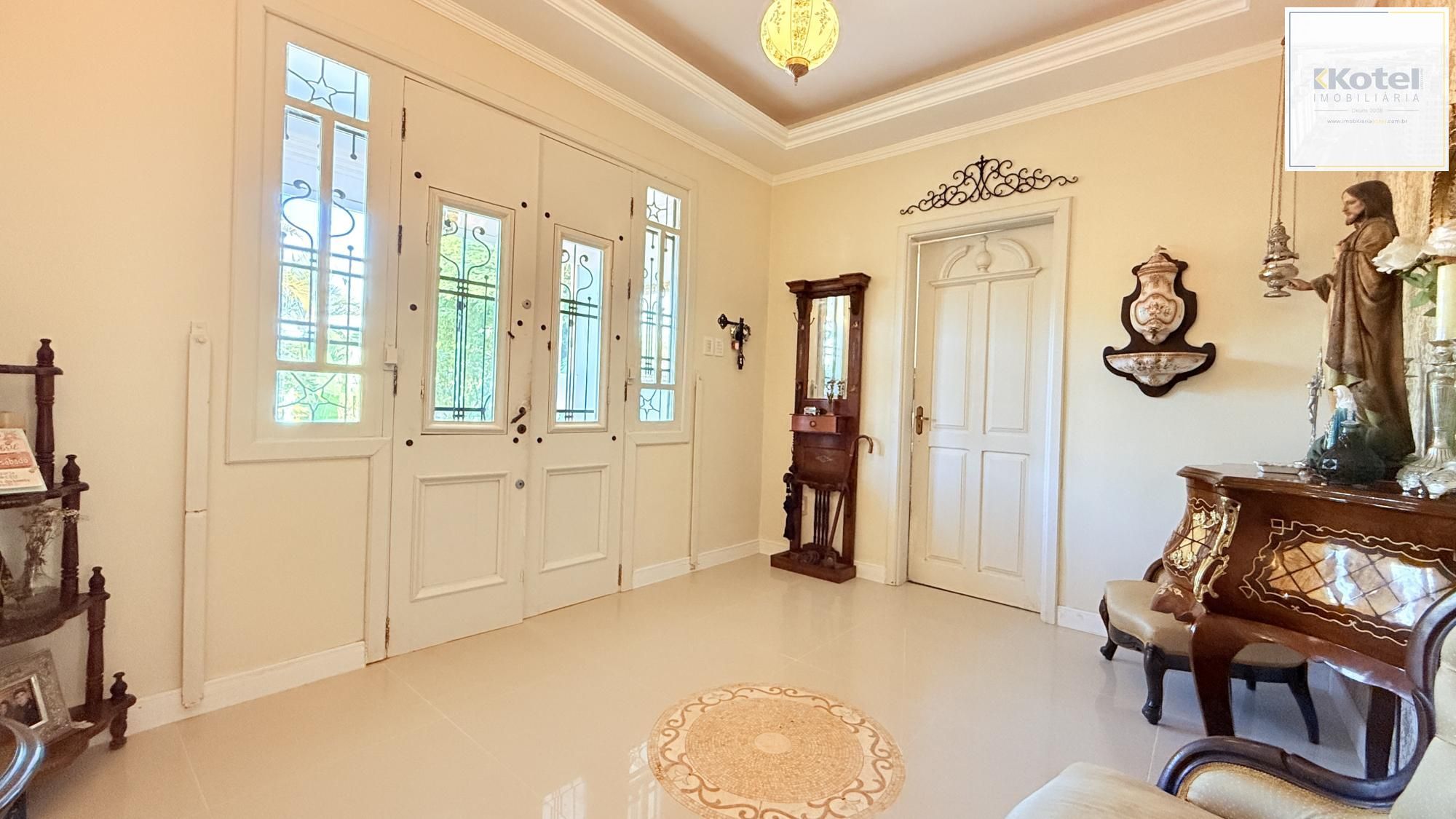 Casa Residencial  3 dormitórios com Piscina na Vila Assunção em Porto Alegre RS — foto 4