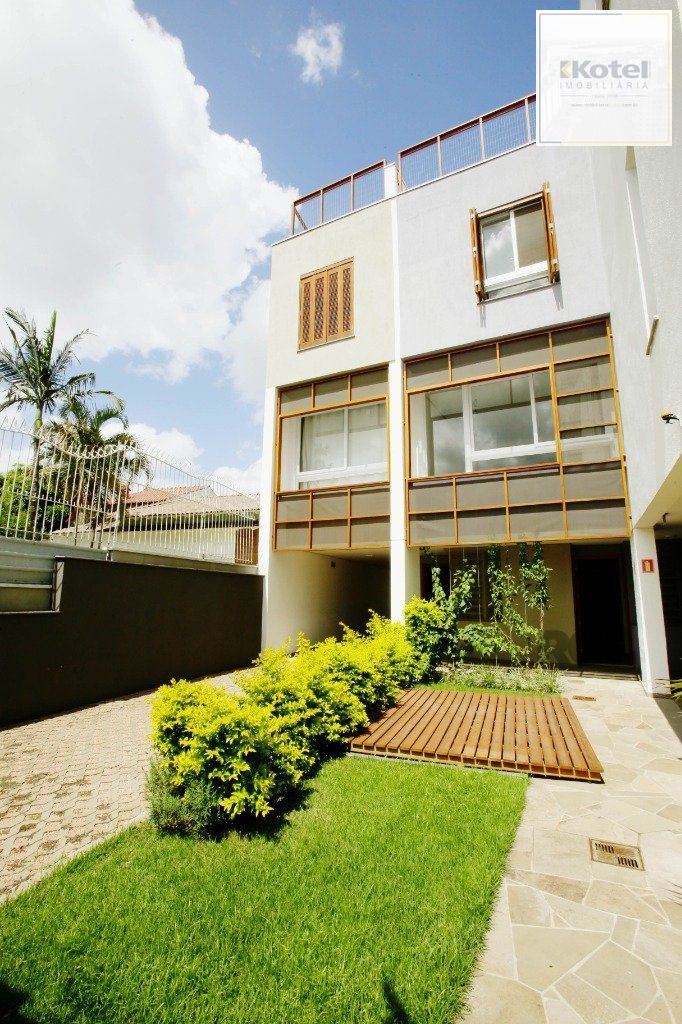 Sobrado 2 quartos à venda, 139m², Jardim Sabará - Porto Alegre