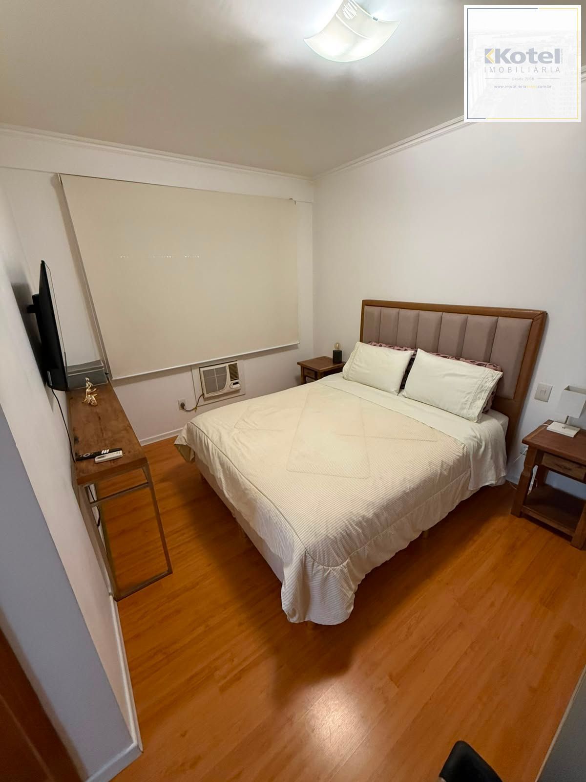 Apartamento semimobiliado no Moinhos de Vento