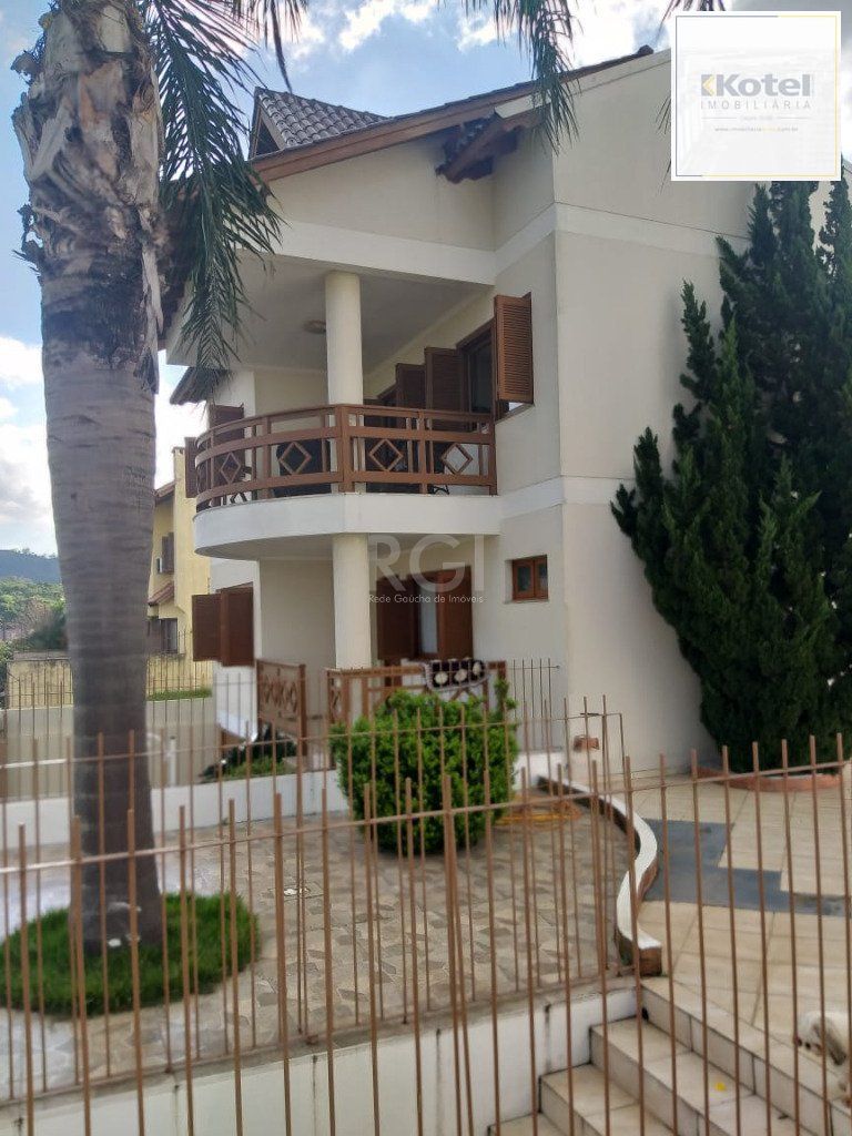 Casa Condominio para Venda - 237.24m², 3 dormitórios, sendo 1 suites, 2 vagas - Alto Petrópolis