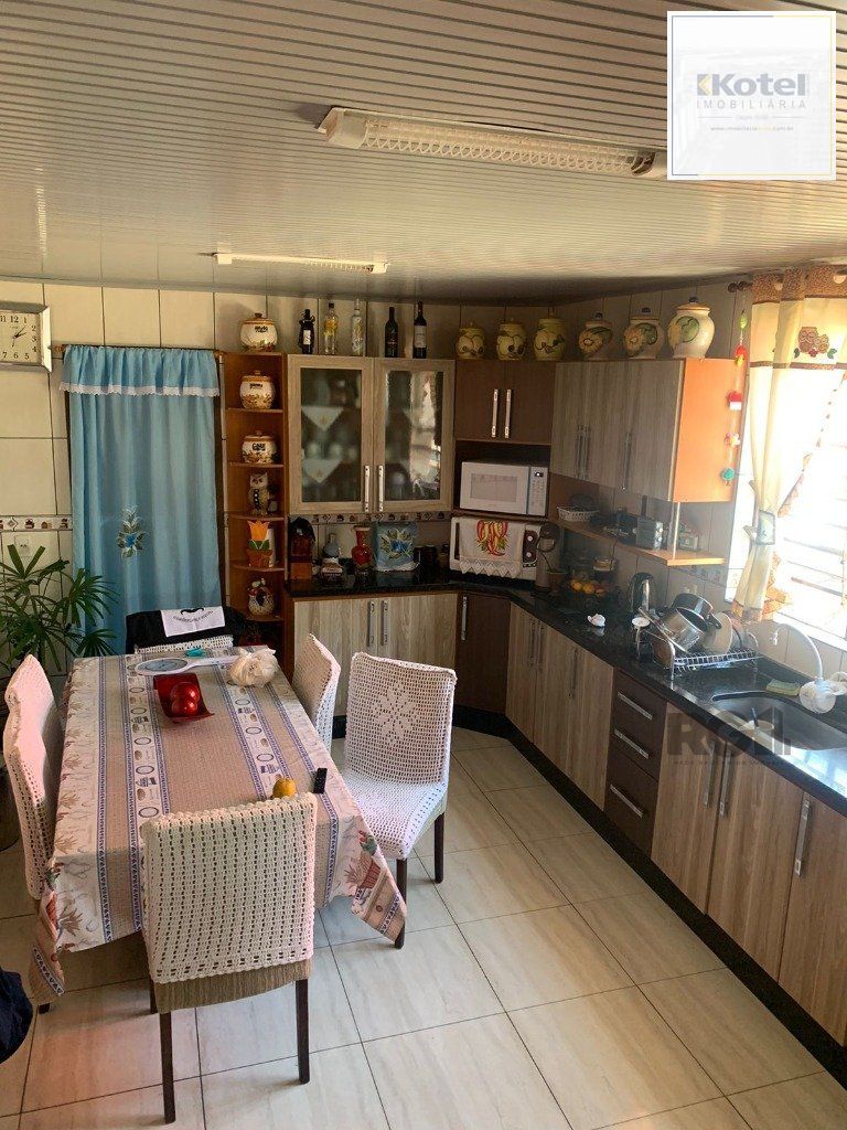 Casa 4 quartos à venda, 201m², Maringá - Alvorada