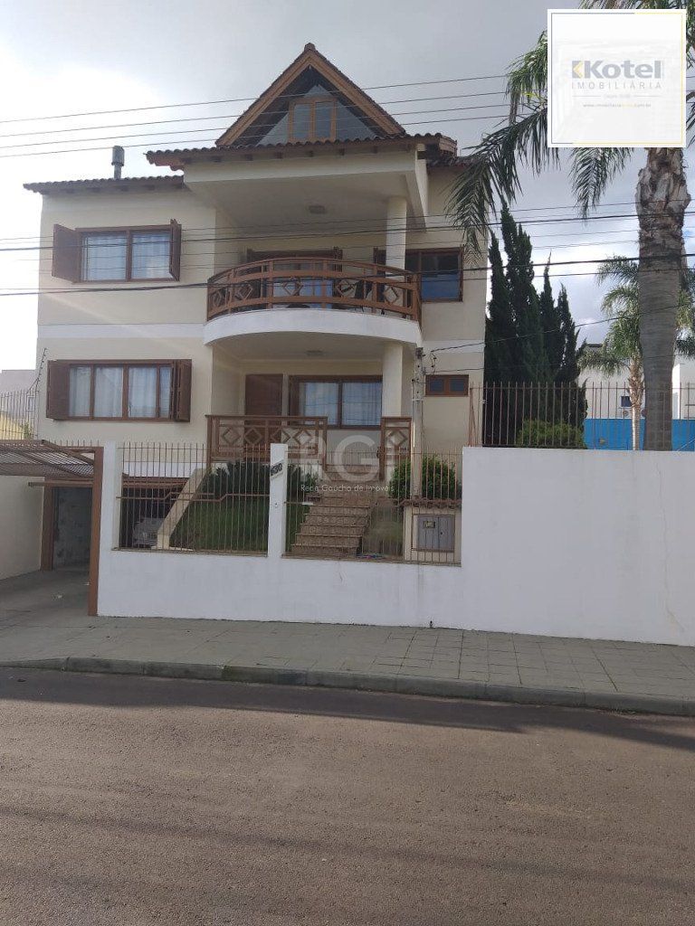 Casa Condominio para Venda - 237.24m², 3 dormitórios, sendo 1 suites, 2 vagas - Alto Petrópolis