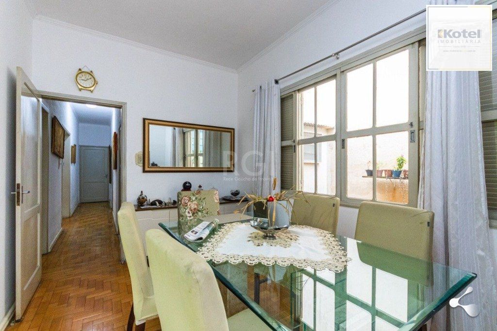 Casa para Venda - 221m², 4 dormitórios, sendo 1 suites, 2 vagas - São Geraldo — foto 4