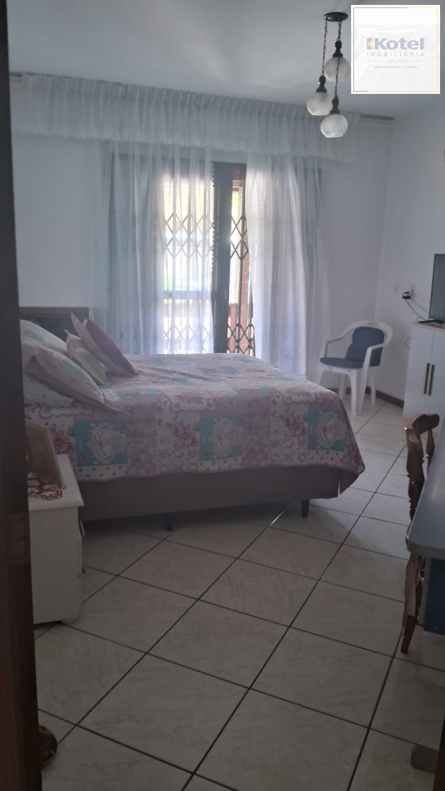 Casa em Ipanema 03 dormitórios, 01 Suíte , 03 vagas.. Aceita veículos / Imoveis — foto 5
