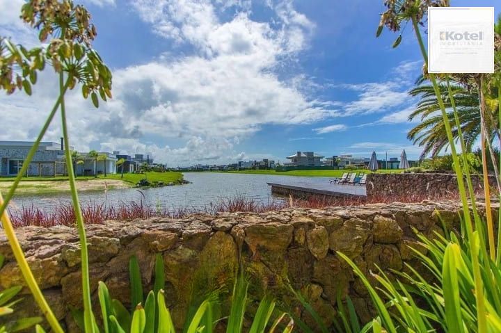Vendo Terreno em Condomínio à beira mar em Torres, Rio Grande do Sul