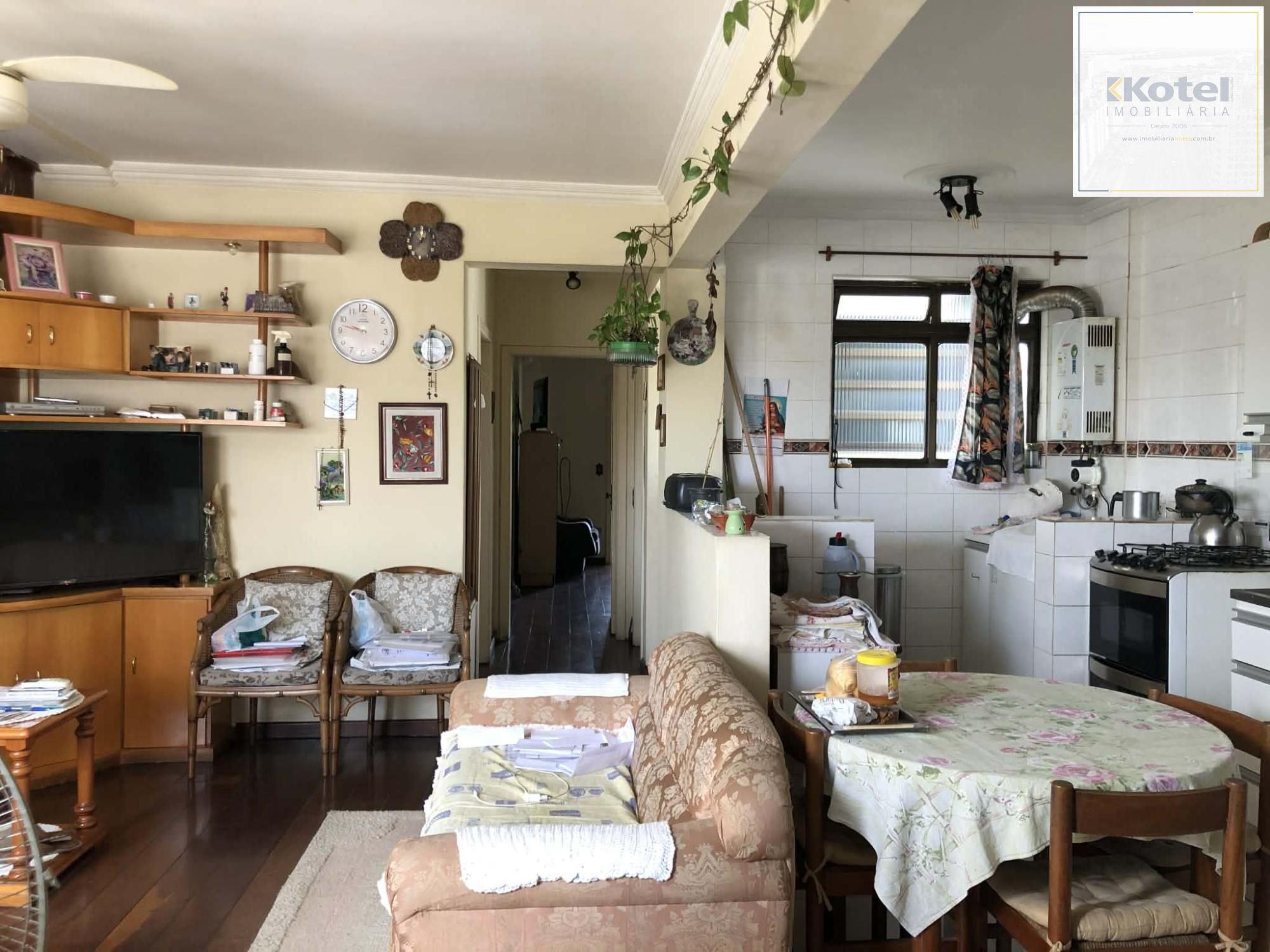 Predio residencial sendo uma cobertura e mais 03 apartamentos — foto 5