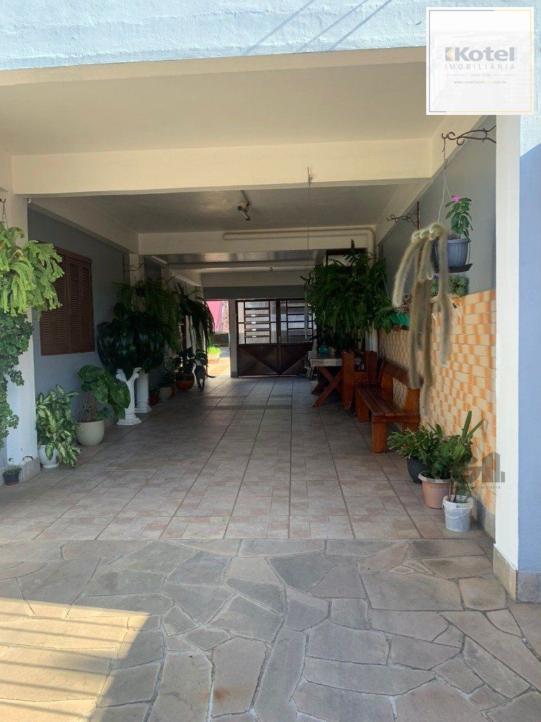 Casa 4 quartos à venda, 201m², Maringá - Alvorada