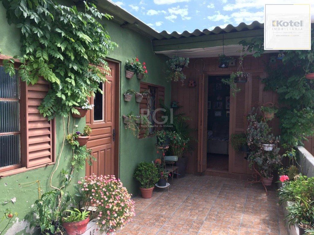 Casa para Venda - 120m², 2 dormitórios, 2 vagas - Passo Do Feijó