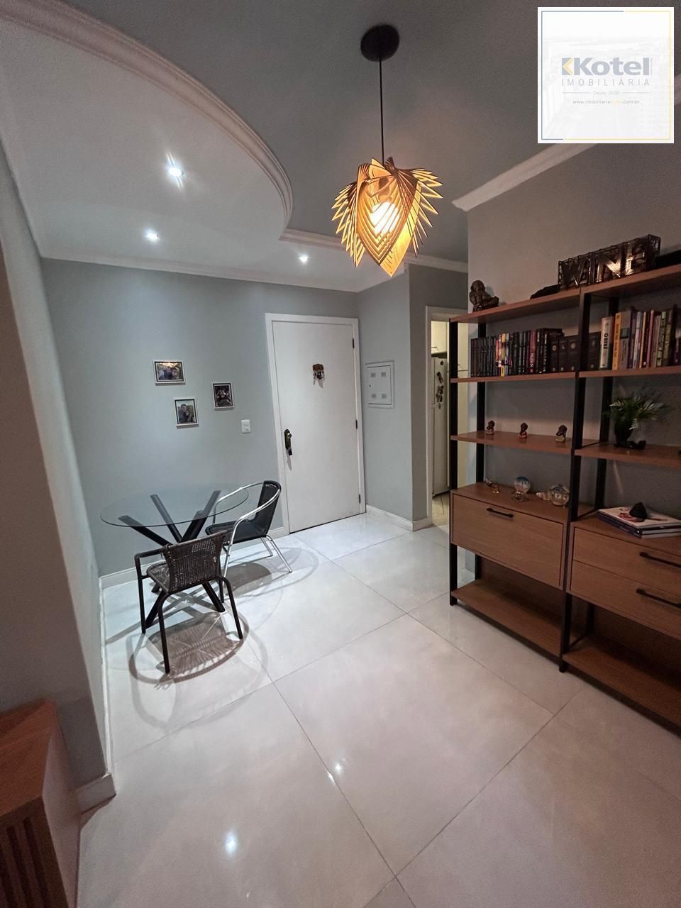 Apartamento a venda, 2 quartos, com lareira e churrasqueira no bairro Mont Serrat — foto 4
