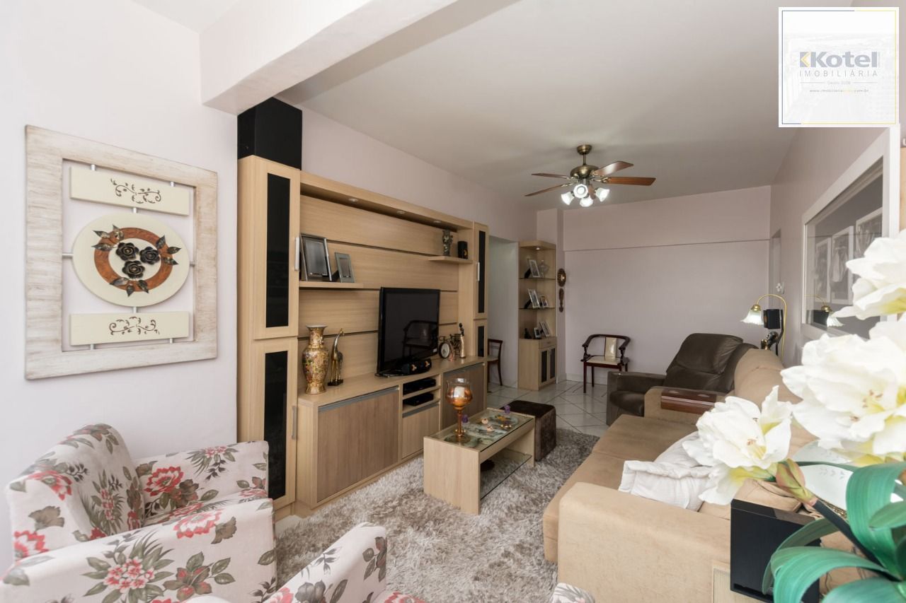 Apartamento, 2 dormitórios, 2 banheiros, 114m², Bairro Floresta — foto 3