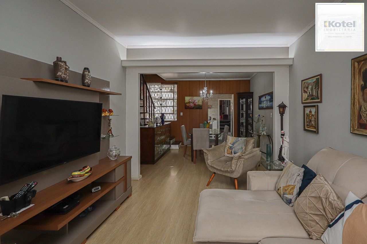 Casa a venda, 3 quartos sendo 1 suíte, 166m² no bairro Passo da areia, Porto Alegre