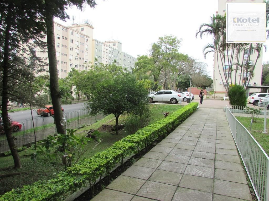 Vendo Apartamento 02 dormitórios com Vaga Rotativa no Jardim Sabará em Porto Alegre. — foto 3
