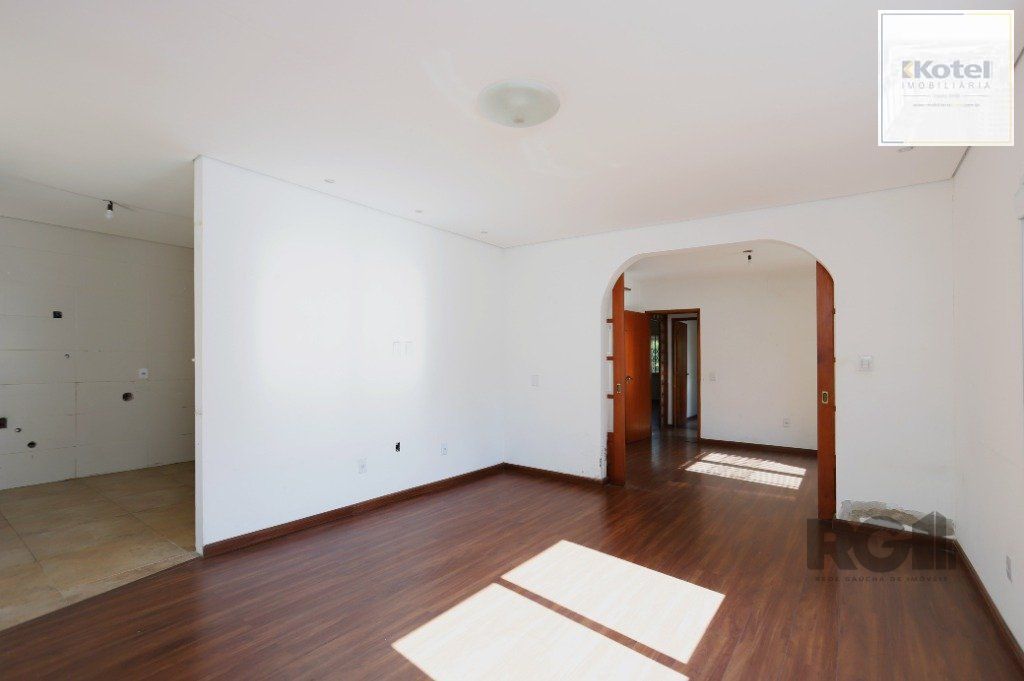 Casa 3 Dormitório(s) Bairro Passo da Areia