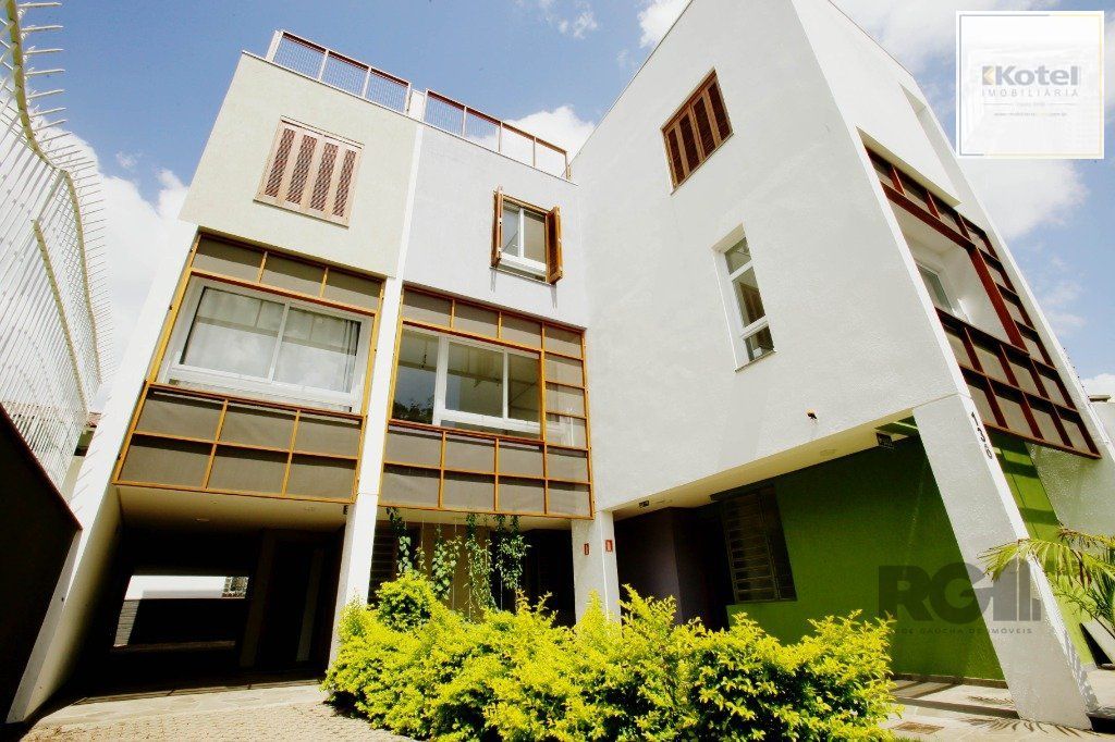 Sobrado 2 quartos à venda, 139m², Jardim Sabará - Porto Alegre