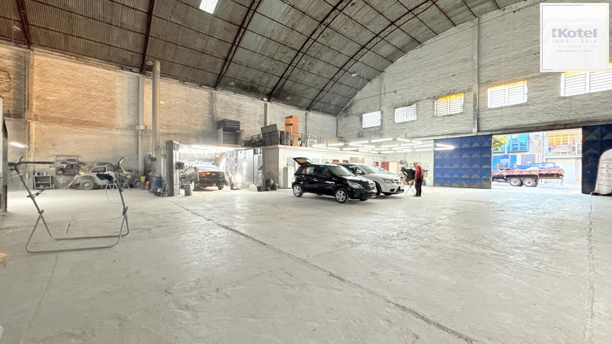 VENDE PAVILHÃO COM 1036 M² CONSTRUÍDOS  EM TERRENO DE 1156M² COM TESTDA DE 29,20².