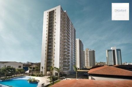 vende excelente sala comercial no 08º andar, com 45,13m² de área privativa, e 47,86m2 de área total
