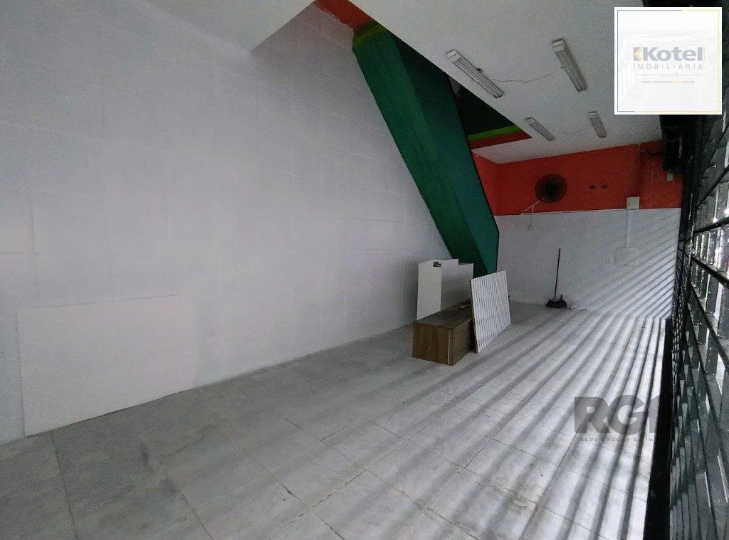 Loja  ALUGADA  no Centro Histórico de Porto Alegre.