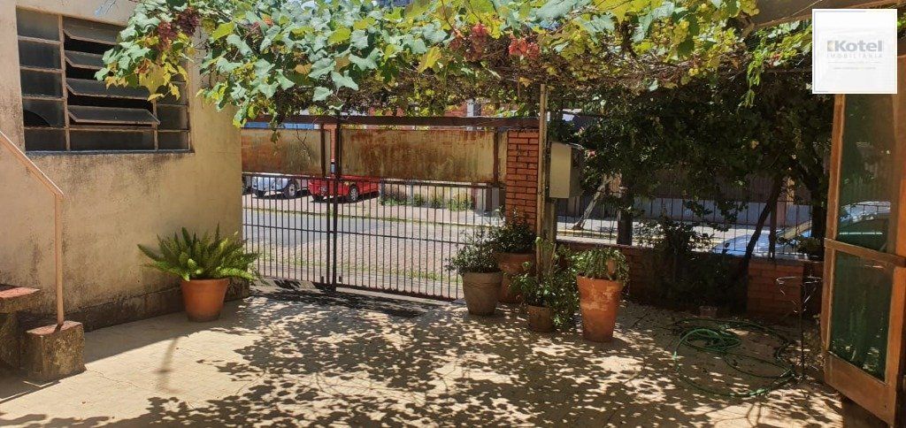 Casa 3 quartos à venda, 167m², Passo da Areia - Porto Alegre