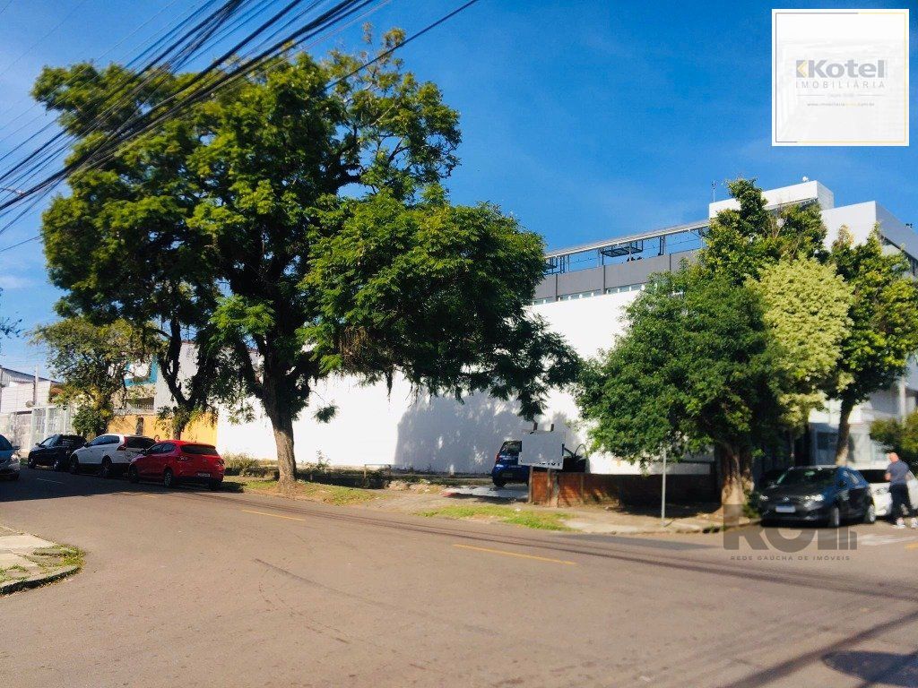 TERRRENO  DE ESQUINA COM 8,80 DE FRENTE E 32,50 DE FRENTE A FUNDOS — foto 3