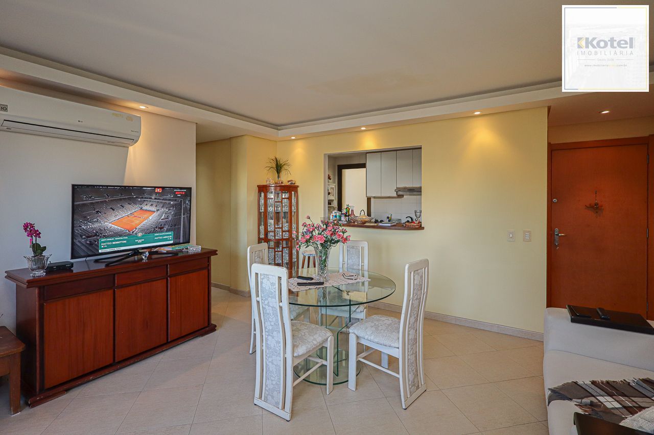 Apartamento 03 quartos de frente com sacada e com garagem
