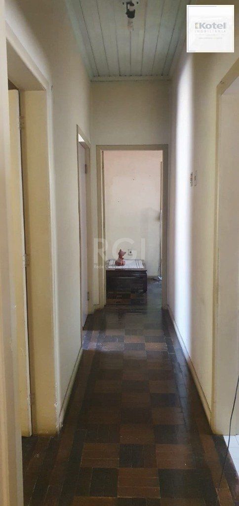 Casa 3 quartos à venda, 167m², Passo da Areia - Porto Alegre