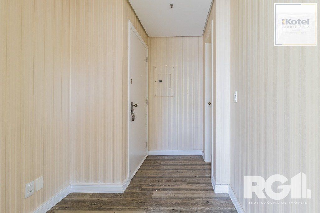 Sala Comercial na Av. Goethe - Porto Alegre com Garagem — foto 4