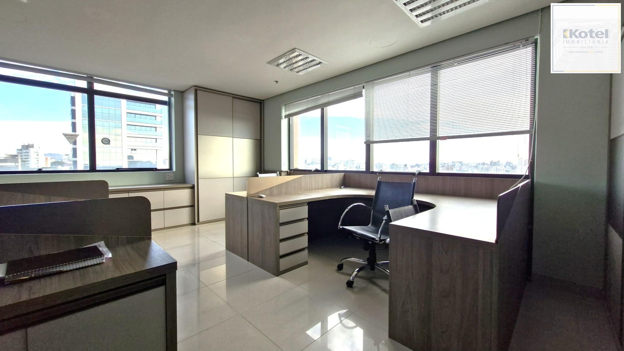 Sala Comercial próxima a Carlos Gomes