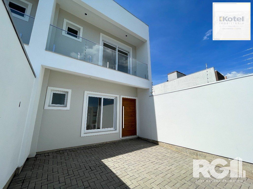 Casa em bairro planejado de Canoas com excelência em beleza e qualidade.